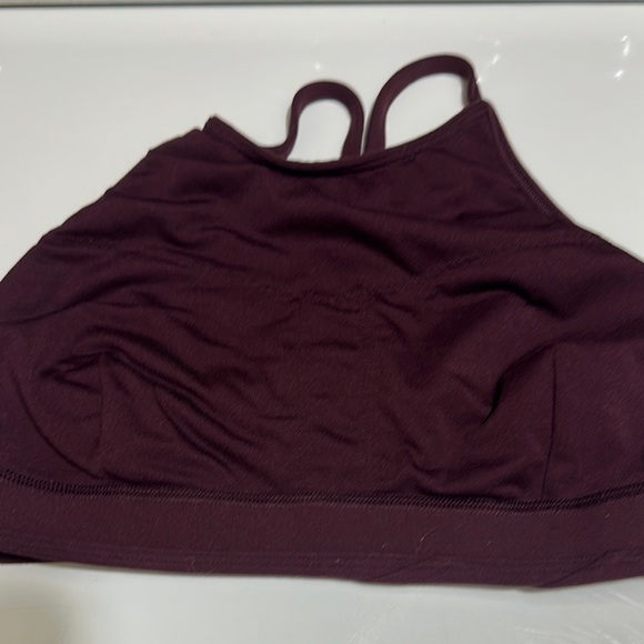 Lululemon Athletica Red Sports Bra with Y-Back Design - Picture 4 of 5